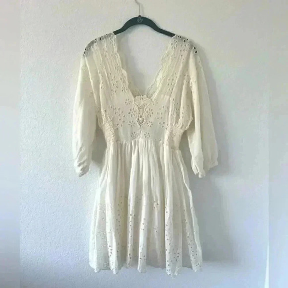 Free People White Lottie Eyelet lace Mini Summer Dress Medium - Picture 11 of 11